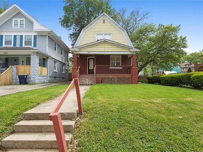 3245 Victor St, Kansas City, MO, 64128