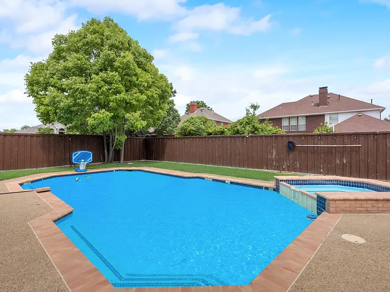 4618 Lakepointe Ave — Photo 31