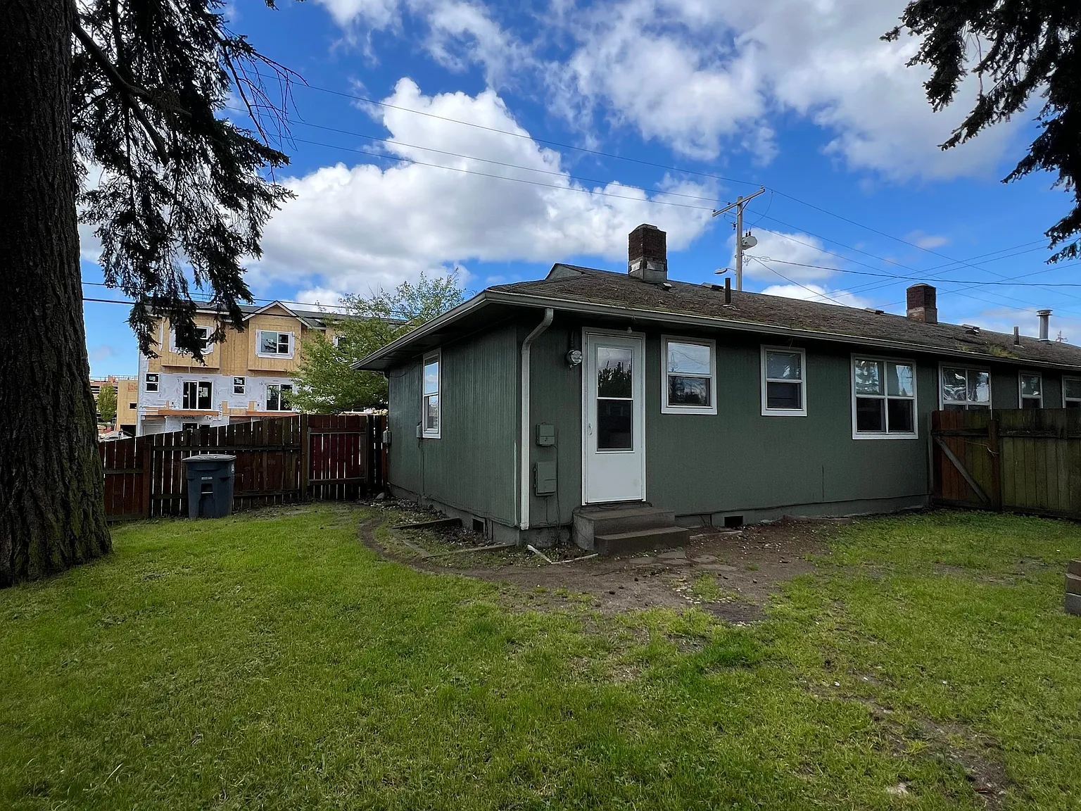 2 bed, 1.0 bath, $1,875 — Photo 2
