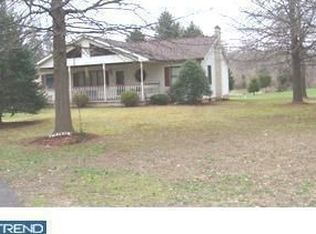 1021 Thousand Acre Rd, Sellersville, PA 18960
