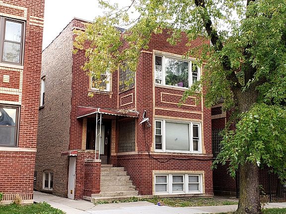 3rd image of 4245 N Sacramento Ave