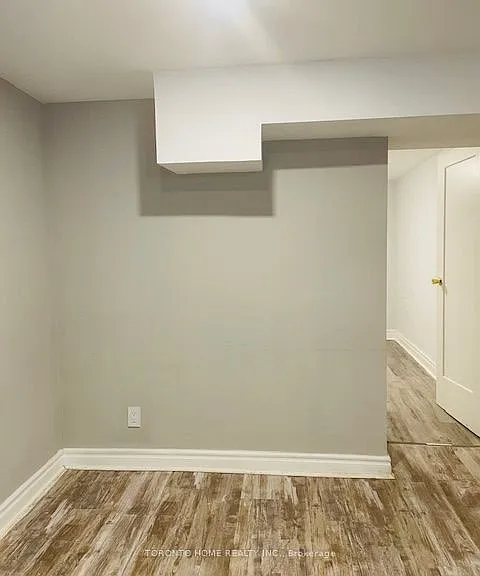 64 Fairside Ave #BASEMENT — Photo 4