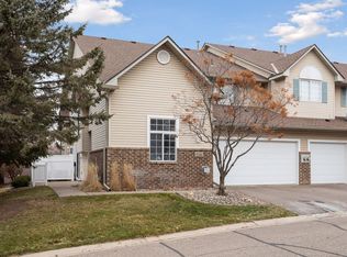 2573 Mallard Dr, Woodbury, MN 55125