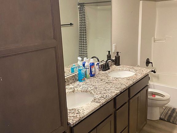 5th image of 184 Shadow Pointe Rd