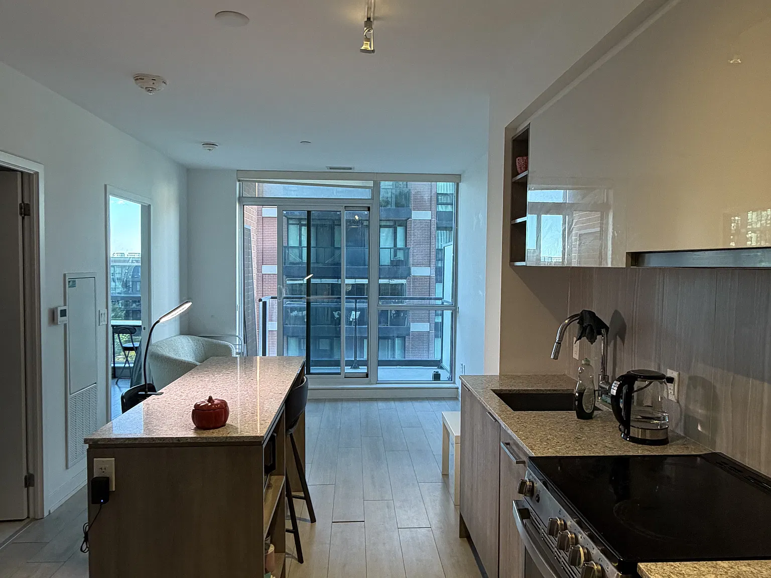 1 bed, 470 sqft, $1,850 — Photo 1