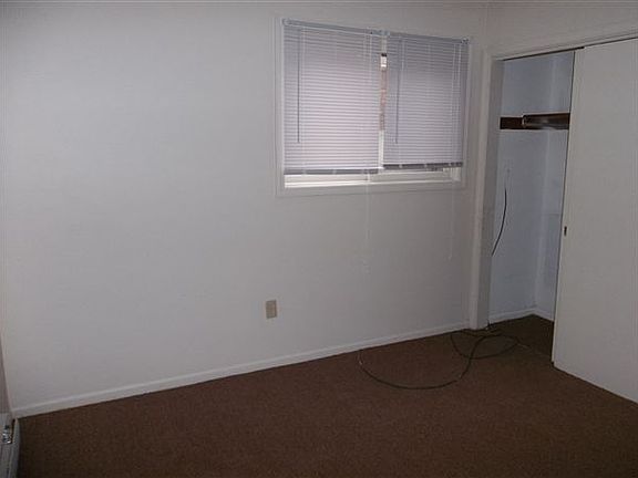 5th image of 1860 Prairie Pkwy SW APT C