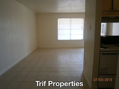 4th image of 1318 Gardina APT 40
