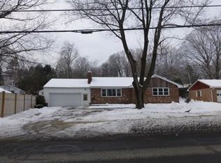 347 Bridge Rd, Northampton, MA 01062