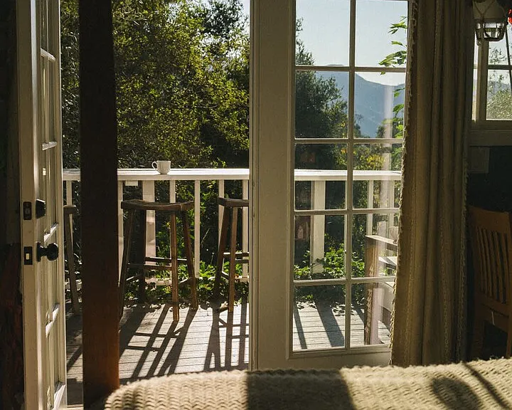 Fernwood Pacific Dr — Photo 3