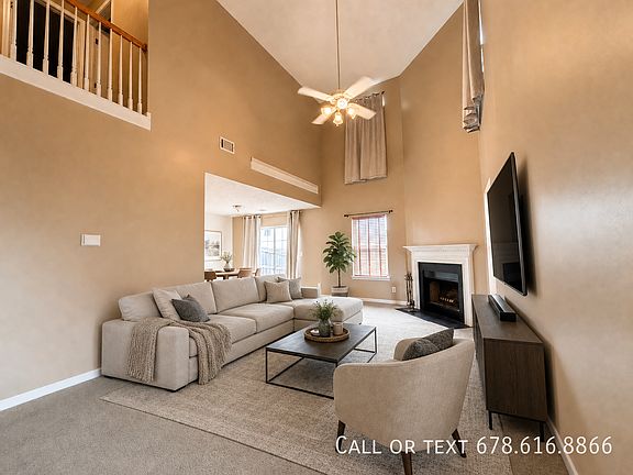 3rd image of 300 Highgate Trl