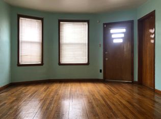 2221 Holbrook St FLOOR 1, Hamtramck, MI 48212