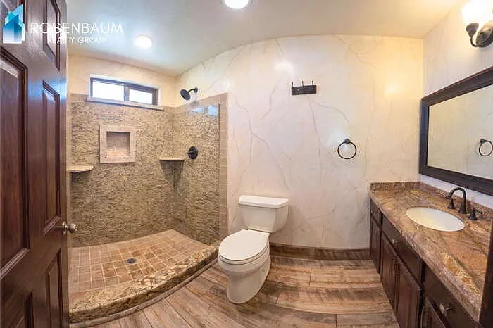 3452 N 67th Dr — Photo 11