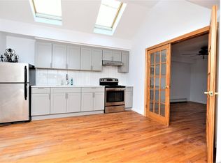 241 55th St FLOOR 2, Brooklyn, NY 11220