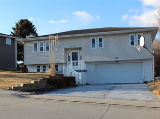 4016 Palamino Rd, Kearney, NE 68845