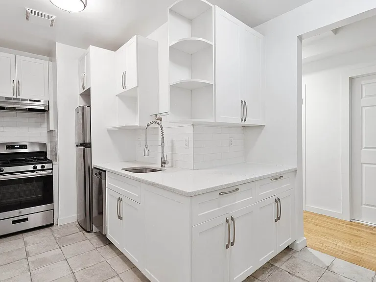 106 Fulton St #14A — Photo 4