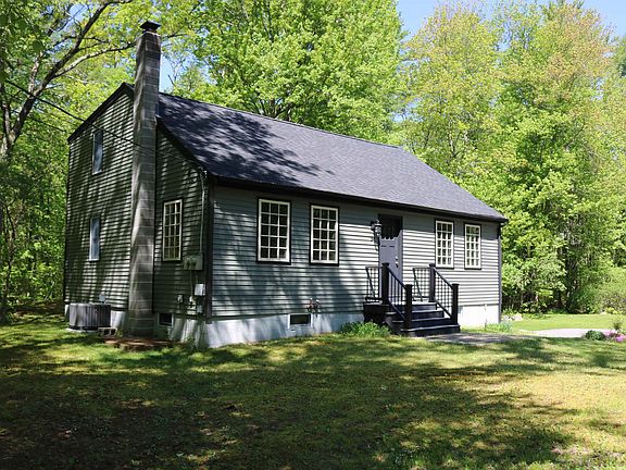 2nd image of 34 Brooks Road