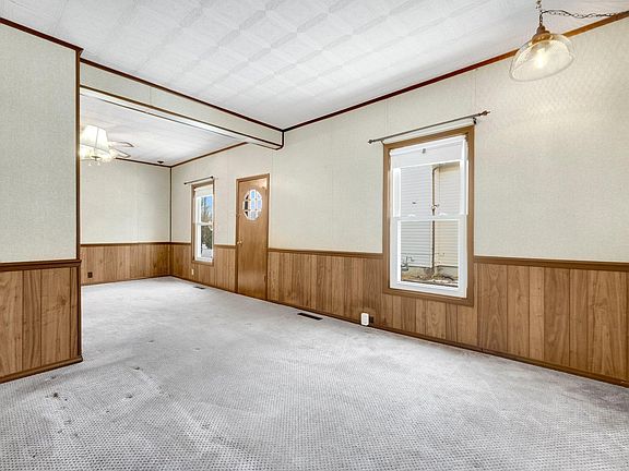 4th image of 316 Widney St