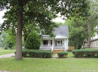 210 E Park St, Champaign, IL 61820