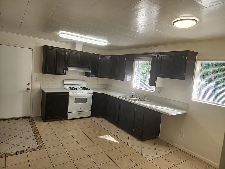 7172 Central Ave — Photo 11