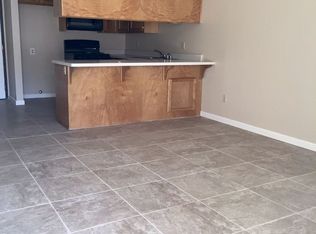 8710 Lyn River Ct APT B, Bakersfield, CA 93312