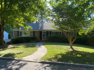 6 Glenview Rd, Asheville, NC 28804