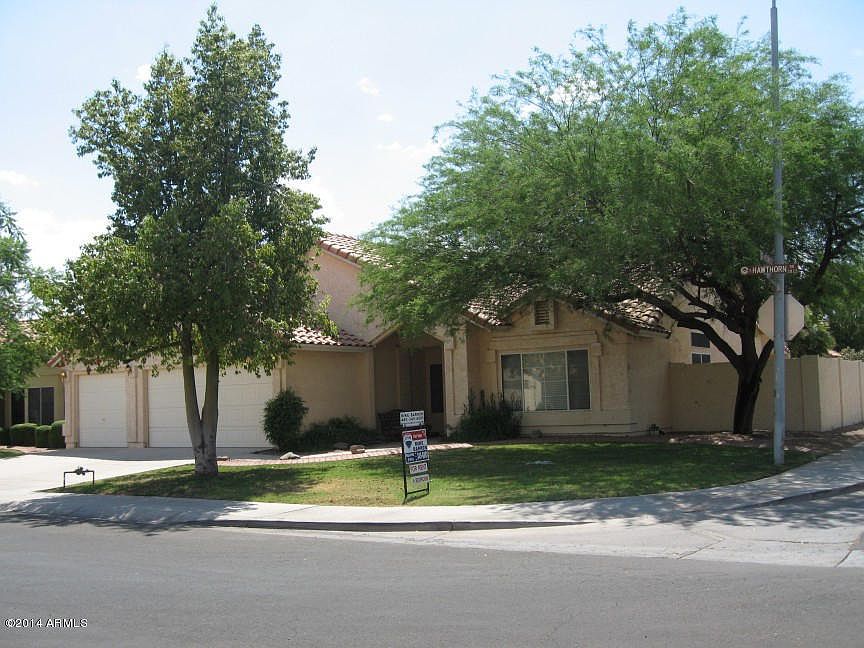 1st image of 3822 S Hawthorn Dr