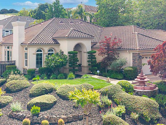 2nd image of 1 Circle E Ranch Pl