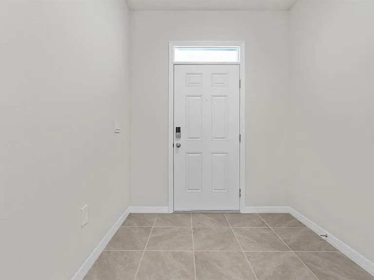 17709 Crescent Moon Loop — Photo 4