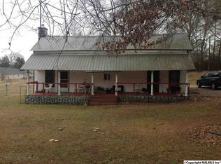 59 J Henderson Rd, Somerville, AL 35670