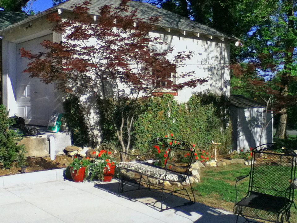 2nd image of 643 W Jaccard Pl