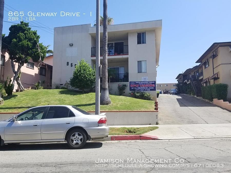 1st image of 865 Glenway Dr APT 1