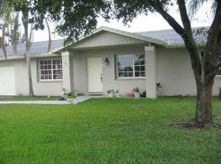 12420 SW 11th Ct, Davie, FL 33325