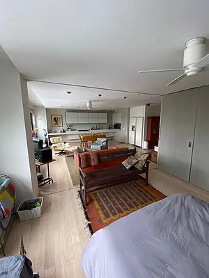 Sold by Triplemint | media 22