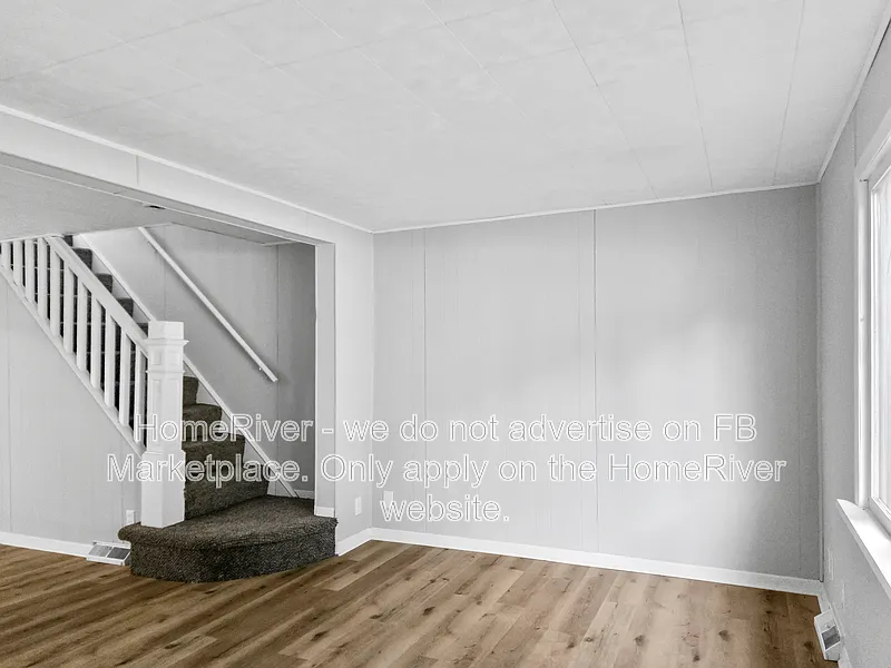 4 bed, 1.0 bath, 1196 sqft, $1,595 — Photo 4
