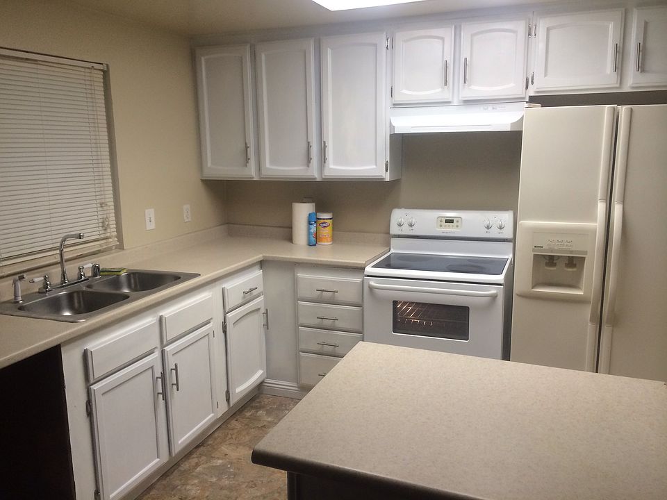 2nd image of 4139 Brookfield Dr