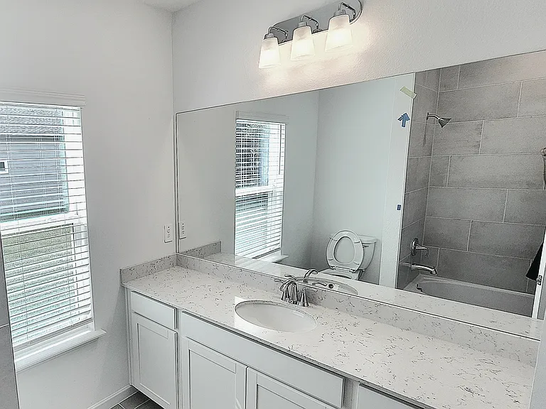 19497 SW 77th Pl — Photo 34