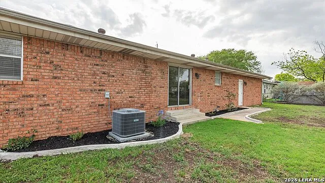 273 Meadow Ave — Photo 34
