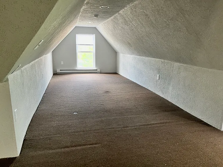 336 Oakwood Ave #D — Photo 16