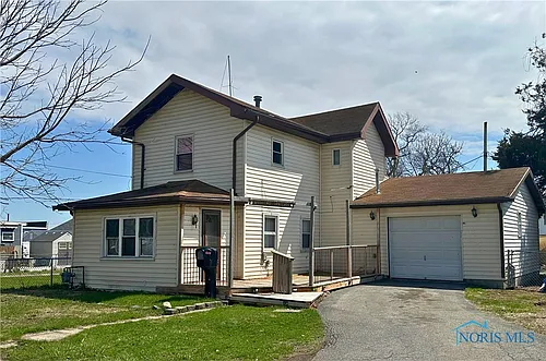 3212 134th St Photo 1