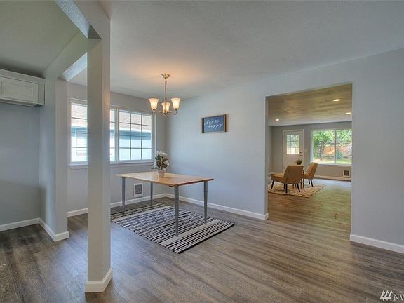 5th image of 1813 S 92nd St