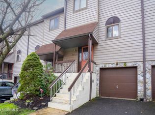 807 Alpine Trl, Neptune, NJ 07753