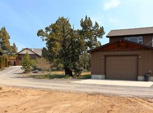 25486 Deer Ln, Bend, OR 97701