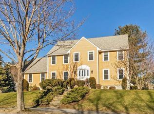 65 Middlebury Ln, Beverly, MA 01915