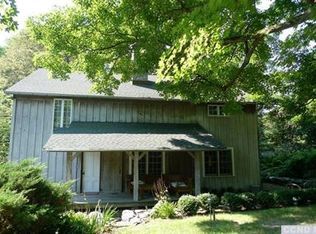 98 Hunns Lake Rd, Stanfordville, NY 12581
