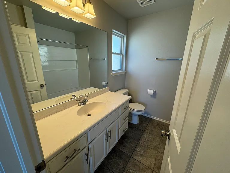 18637 Vivo Dr — Photo 7