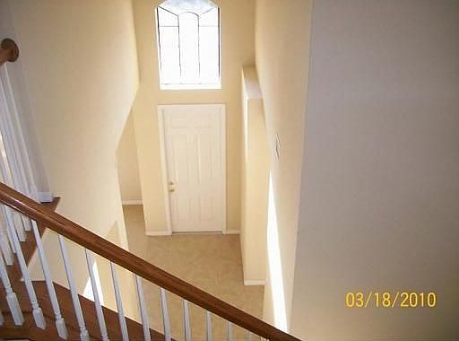 2nd image of 365 Oak Landing Dr