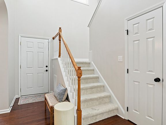 4th image of 2334 School Creek Pl