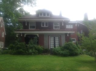 5534 Hampton St, Pittsburgh, PA 15206