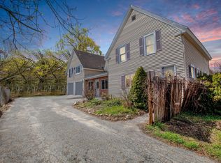 12 Knapp St, Livermore Falls, ME 04254