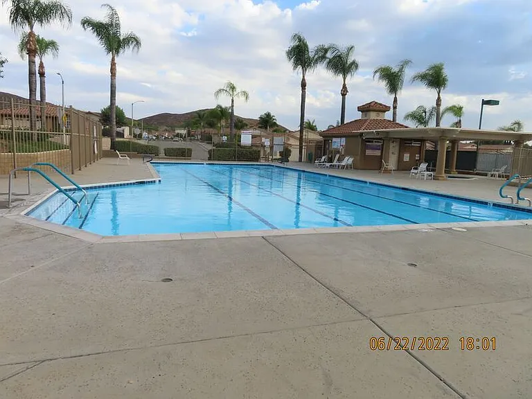 28138 Bavaria Dr — Photo 20